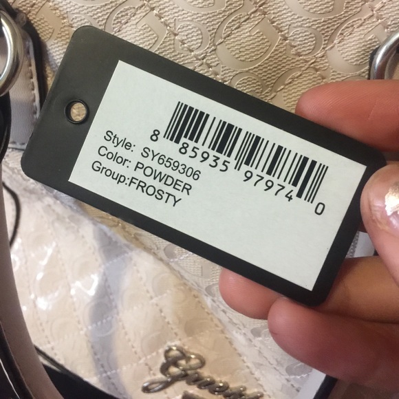 GUESS purse, light pink, medium size - Picture 5 of 6