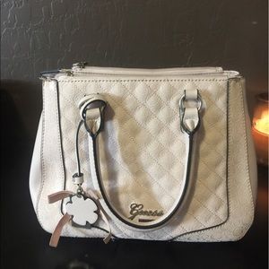 GUESS purse, light pink, medium size