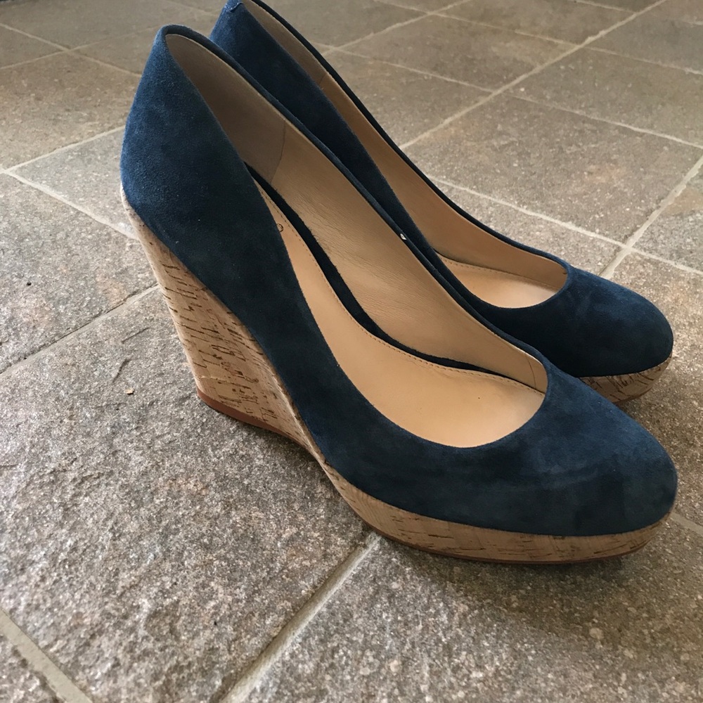 Vince Camuto blue suede wedges