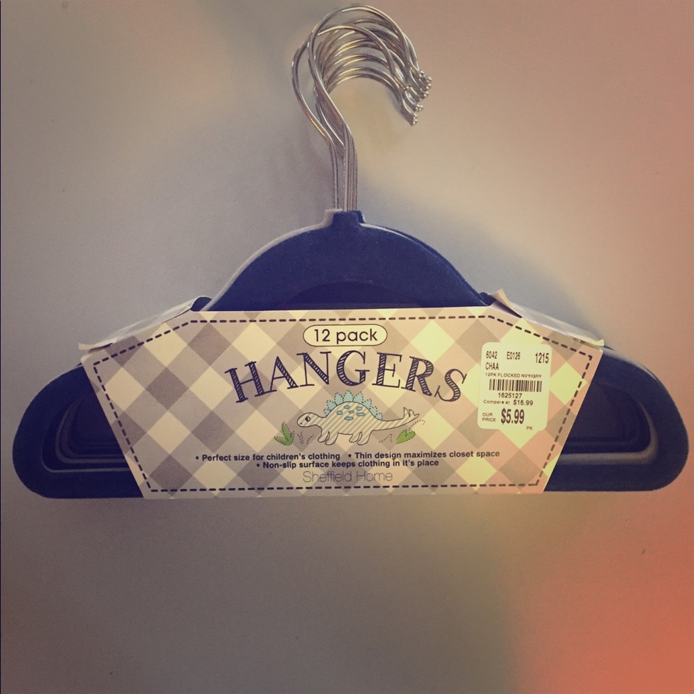 12 pack of children's coat hangers