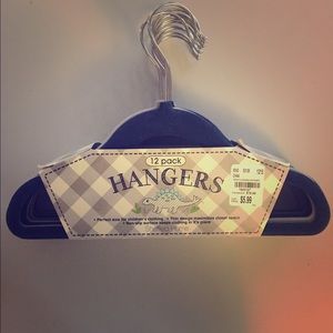 12 pack of children's coat hangers