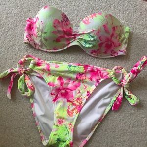 Bright colored Victoria secret strapless bikini