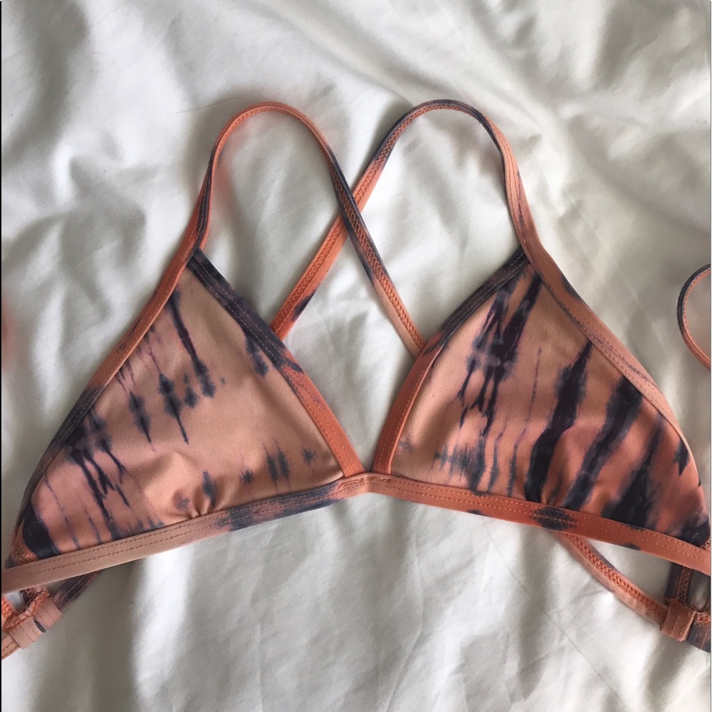 Jolyn bikini top size small