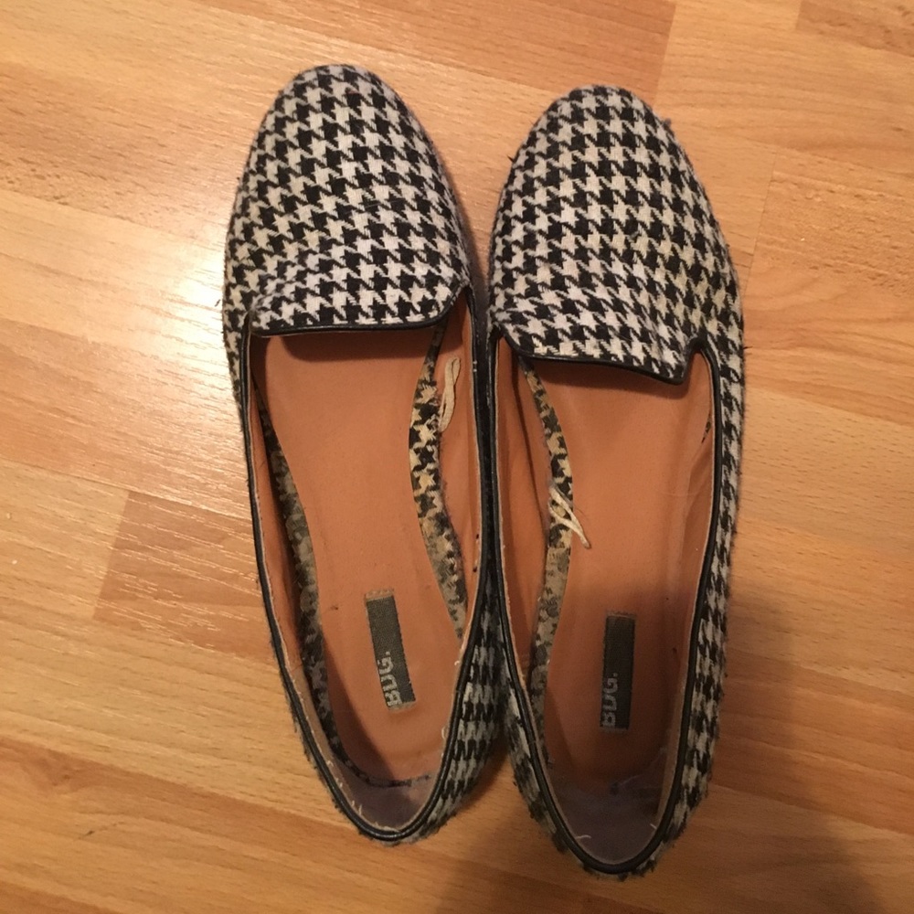 HOUNDSTOOTH URBAN OUTFITTERS BDG LOAFERS SIZE 9