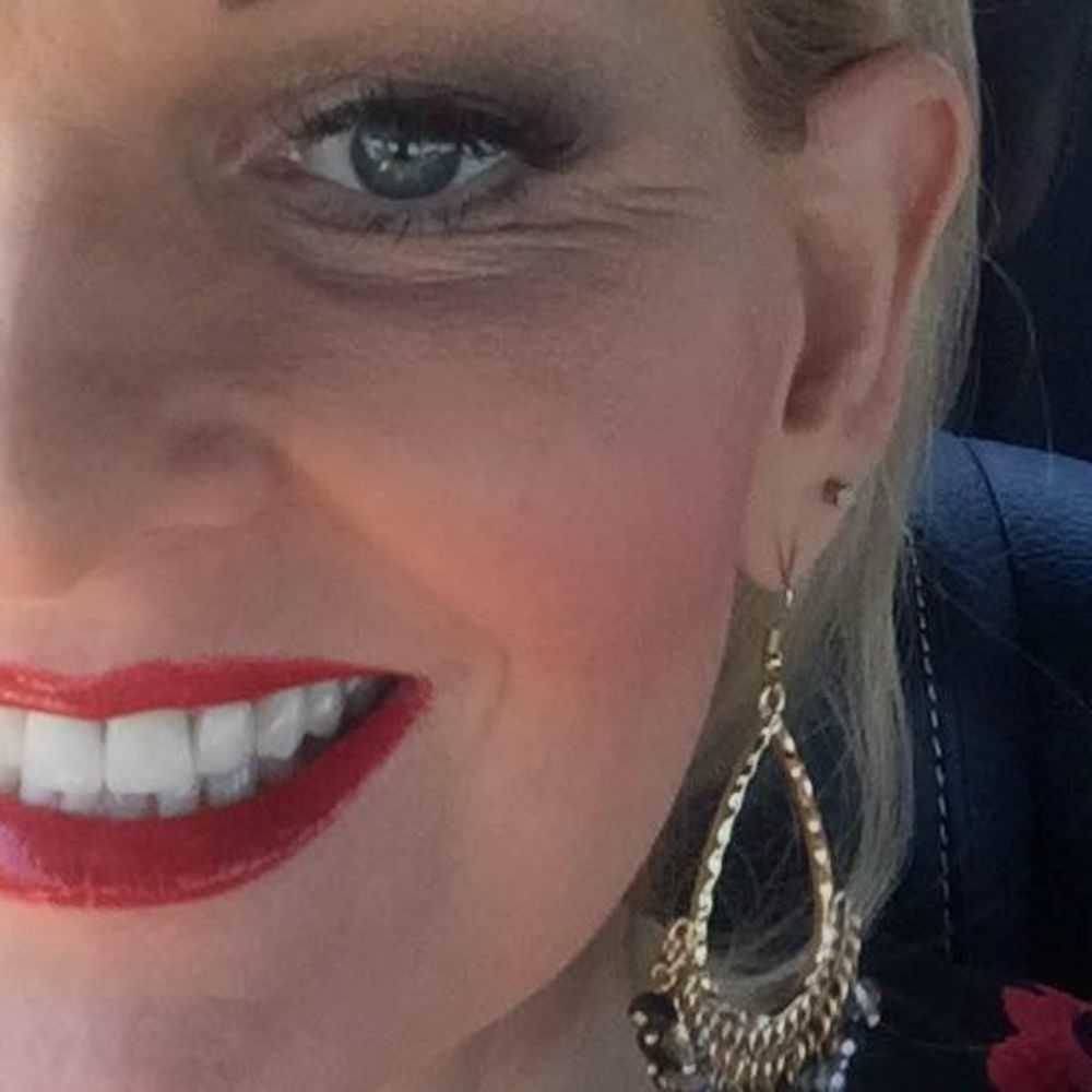 Meet your Posher, Carolyn