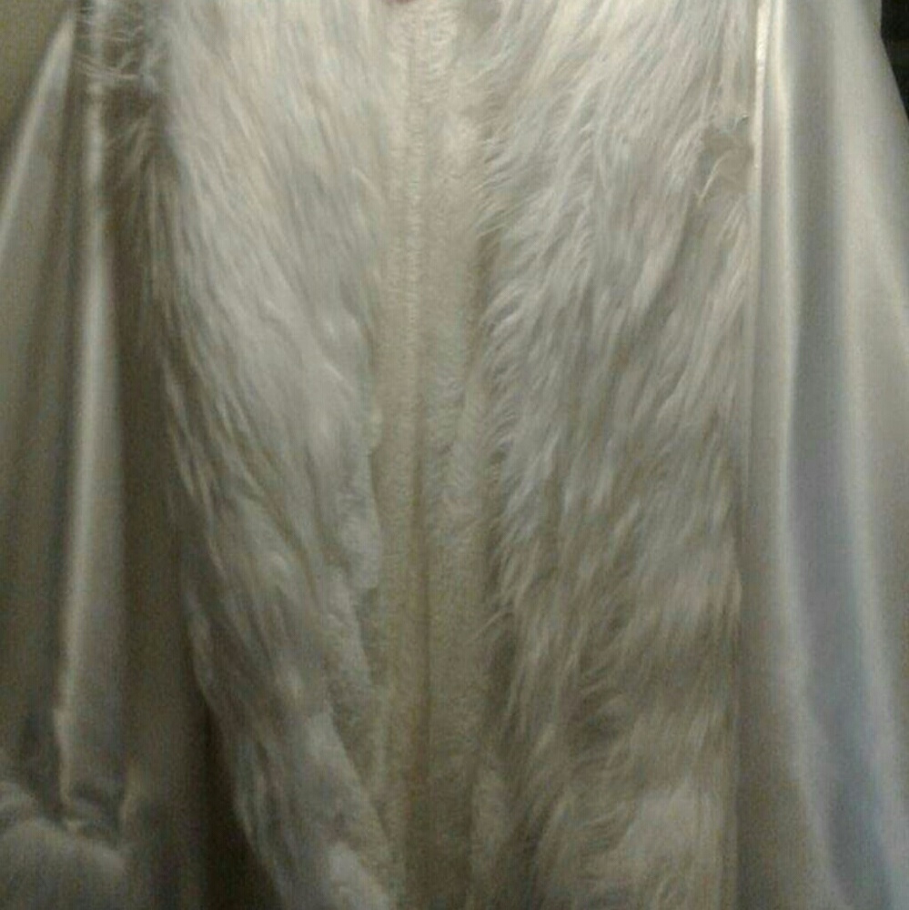 CUSTOMIZED FUR NIGHT COAT