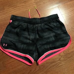 Running shorts
