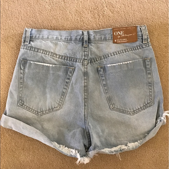 Free People short - Picture 2 of 2