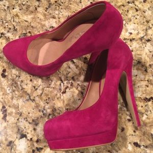 Aldo Fuchsia High Heel Pumps
