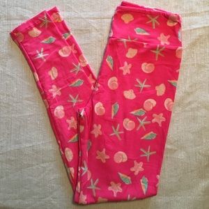 🦄 LuLaRoe OS Seashell Leggings