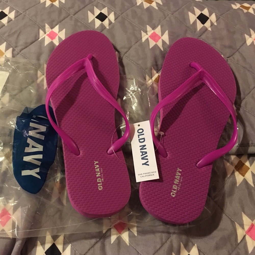 Old Navy Flip Flops