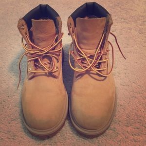 Kids timberland boots!