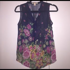 Francesca's Collections navy floral blouse