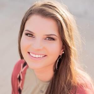 Meet your Posher, Brooke