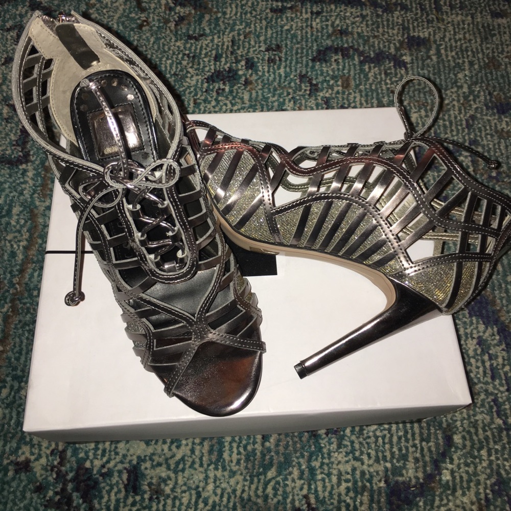 Dolce Vita Pewter Tinlie heels sz 8.5 New in box