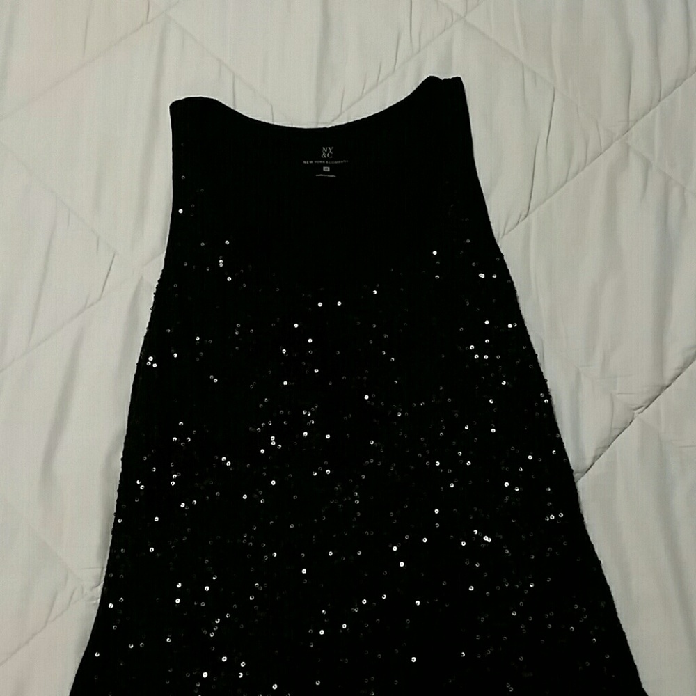 NY&CO black sequin tank M
