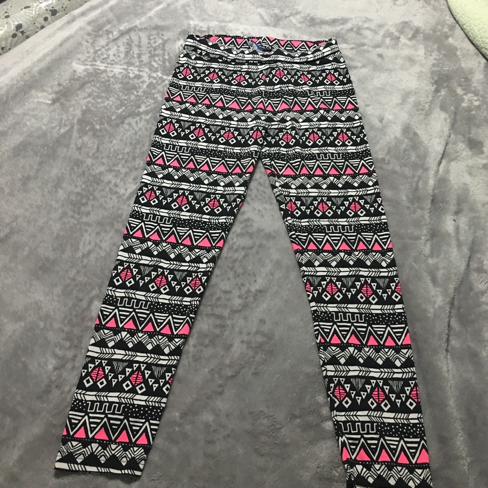 Fun tribal jeggings.
