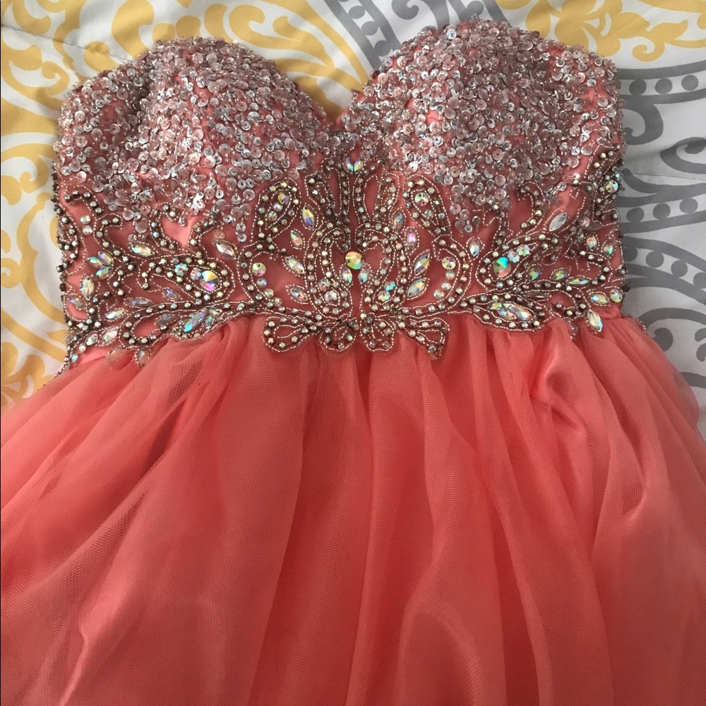 Alyce Paris homecoming dress size 4