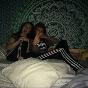 Meet your Posher, Mya