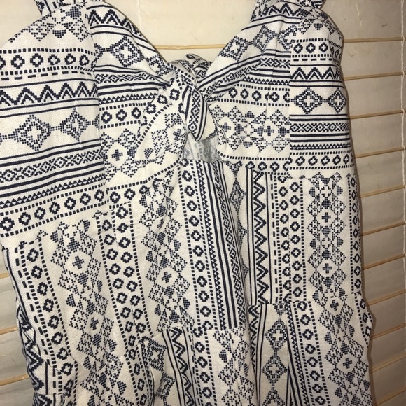 Aztec print romper - Picture 6 of 7