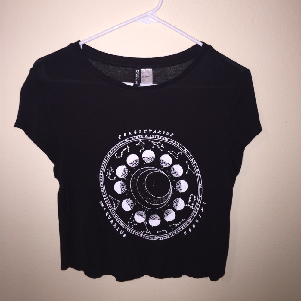 super comfy black crop top