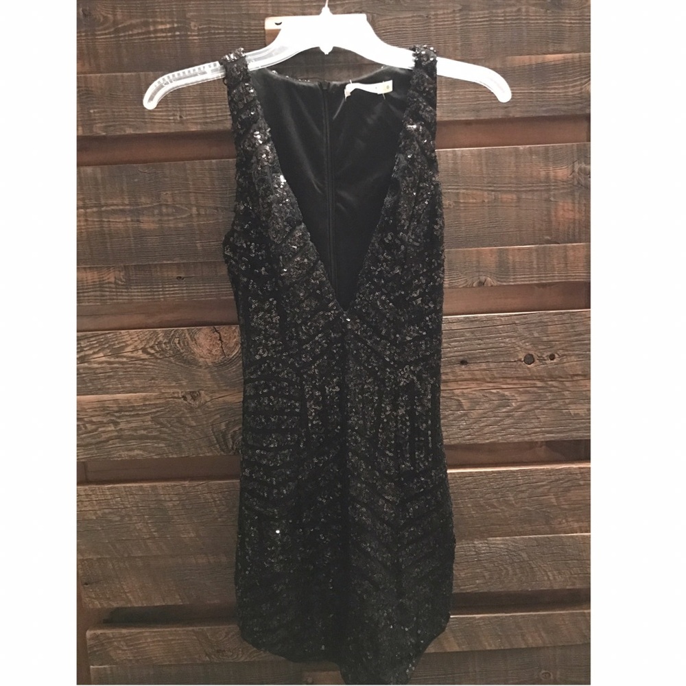 Little Black NYE Dress ✨