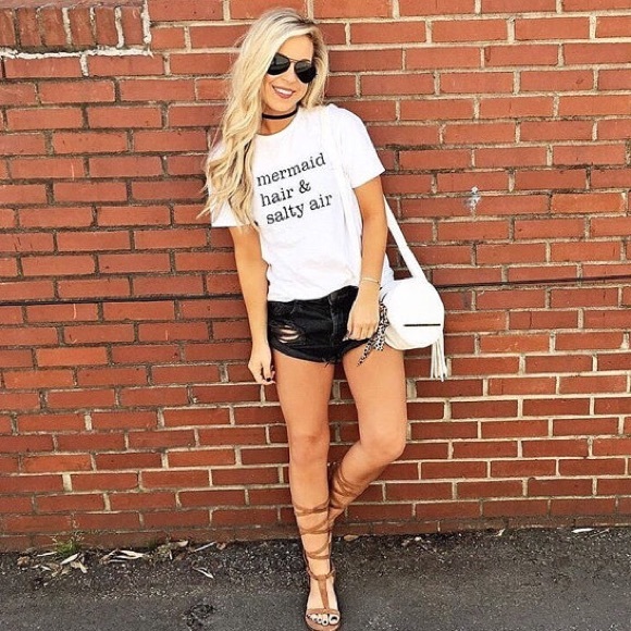 LAST ONE!! Mermaid Hair & Salty Air tee - Picture 5 of 6