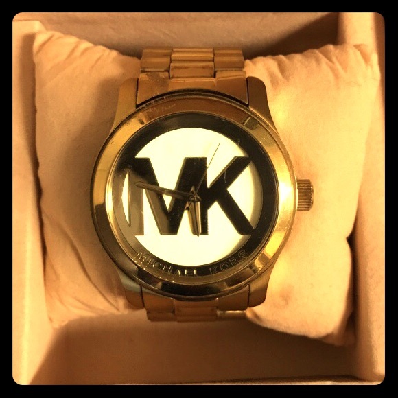 Watch - Picture 1 of 1