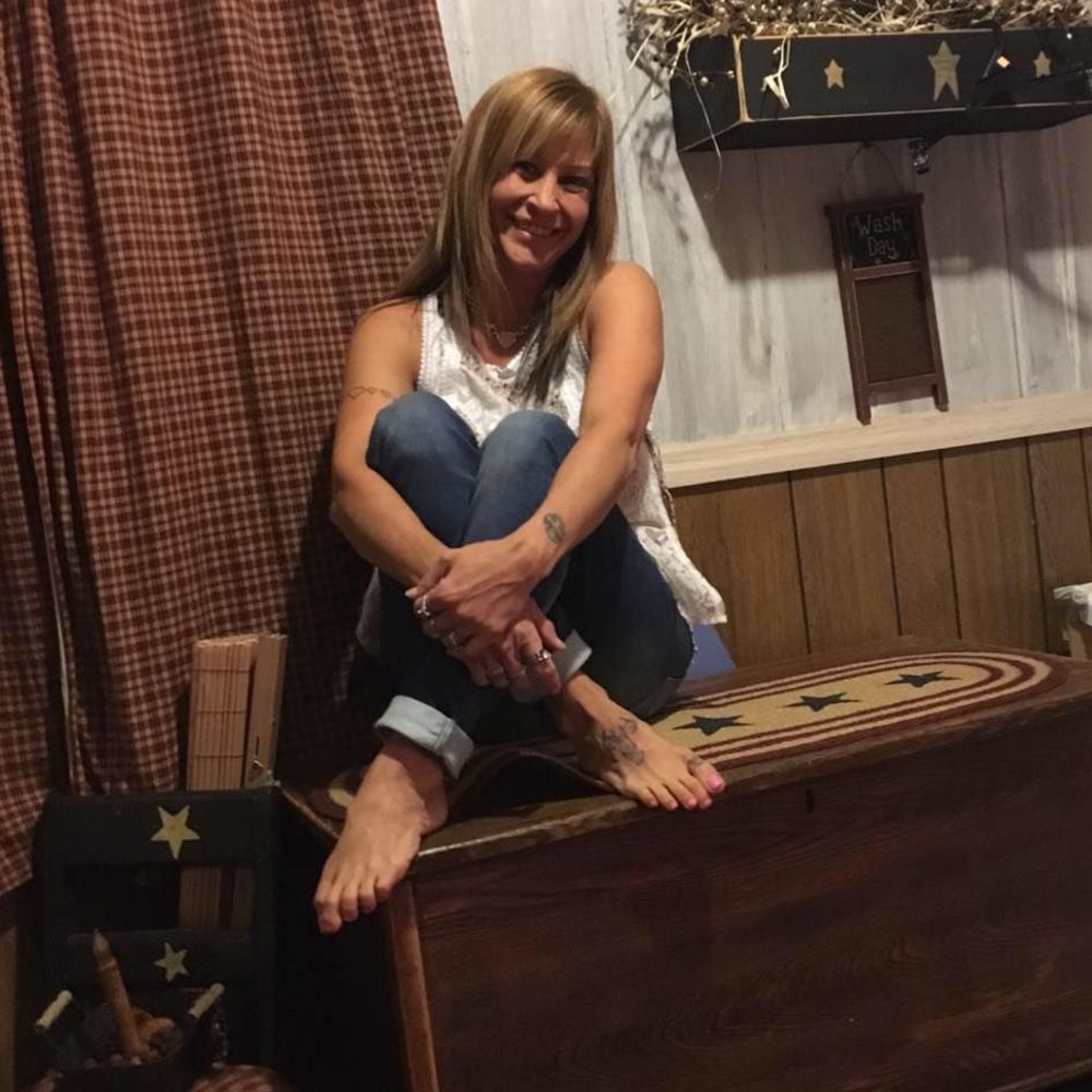 Meet your Posher, Leeann