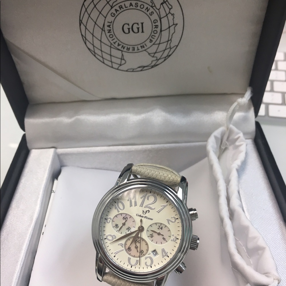 GGI Ivory Beige and Silver Women’s Fashion Watch