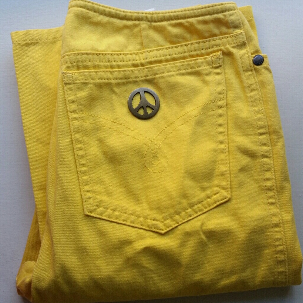 Moschino canary yellow pants 26x30