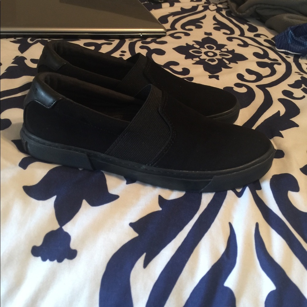 G by Guess slide on sneaker