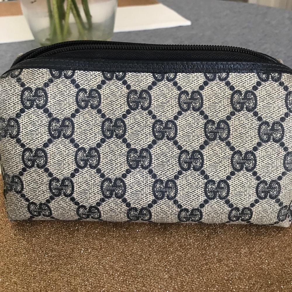 Gucci Clutch/Makeup Bag