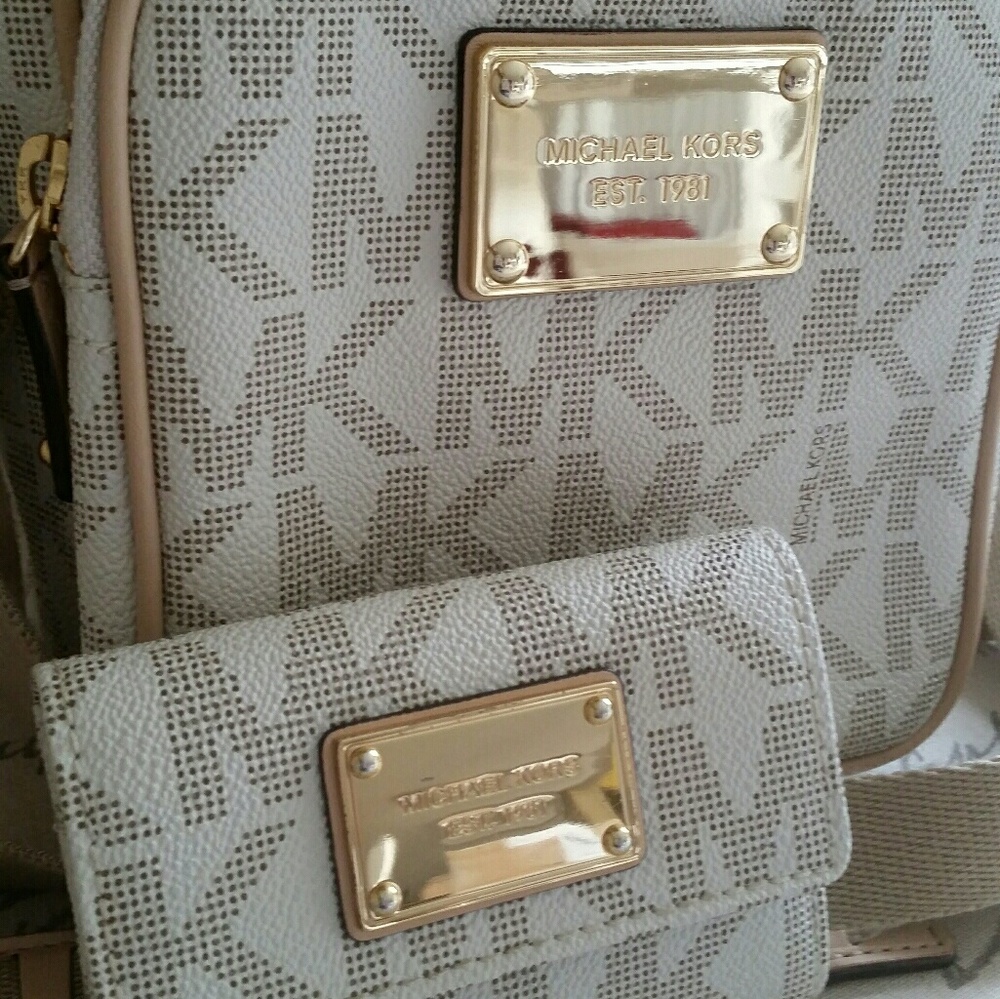 Michael Kors Crossbody & Coin purse_2