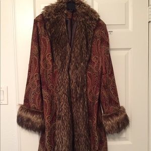 Light coat faux fur
