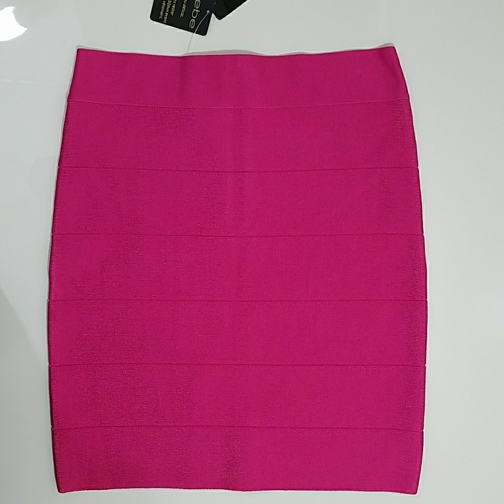 Bebe Solid Pink Bandage Skirt Brand New! - Picture 3 of 4