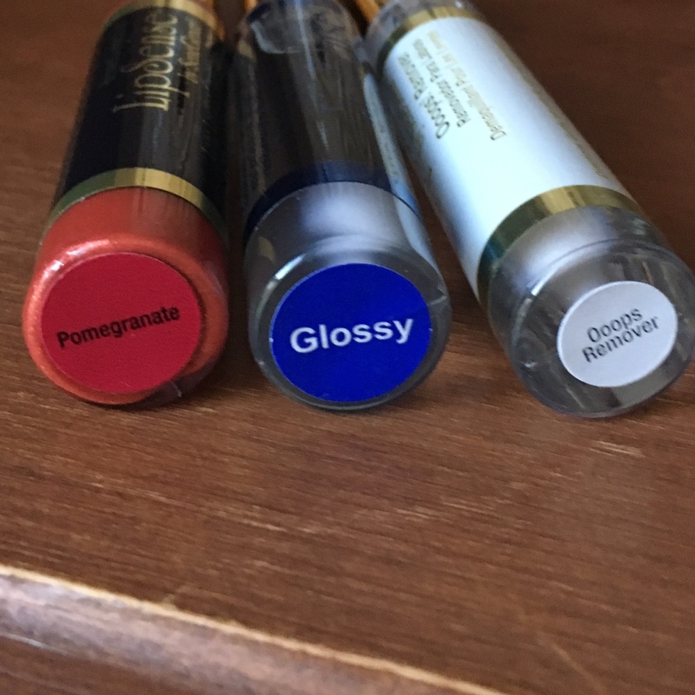 Pomegranate LipSense Kit - Picture 2 of 4