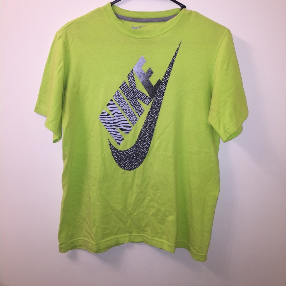 Nike t-shirt