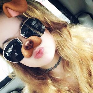 Meet your Posher, Madison