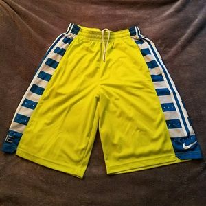 Men's Nike Elite Shorts Size Medium