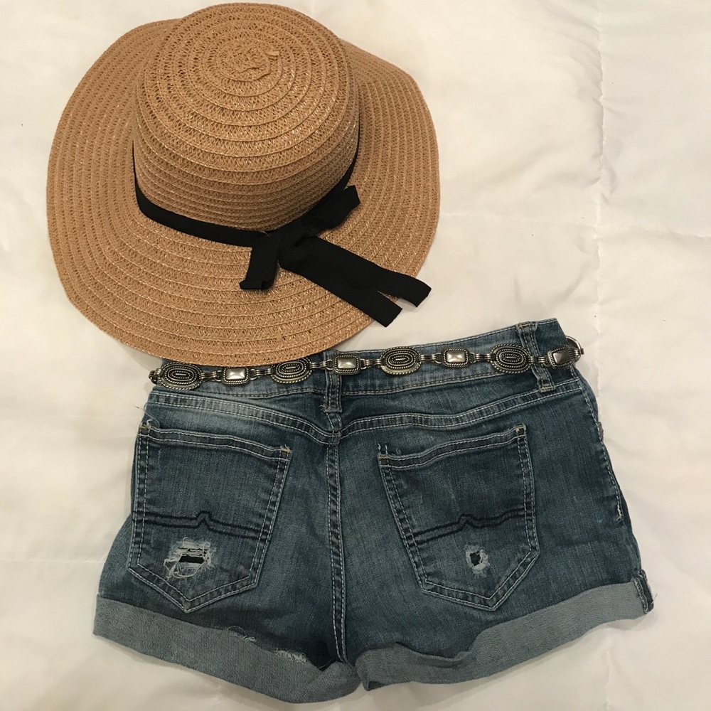 Shorts - Picture 2 of 2