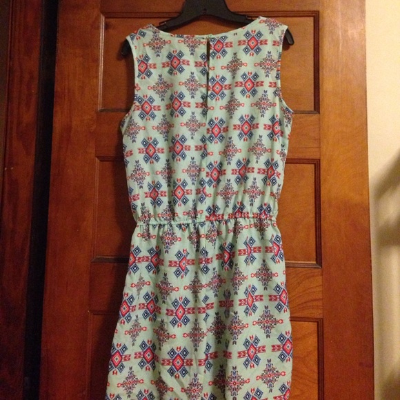 Romper with fun details - Picture 4 of 6