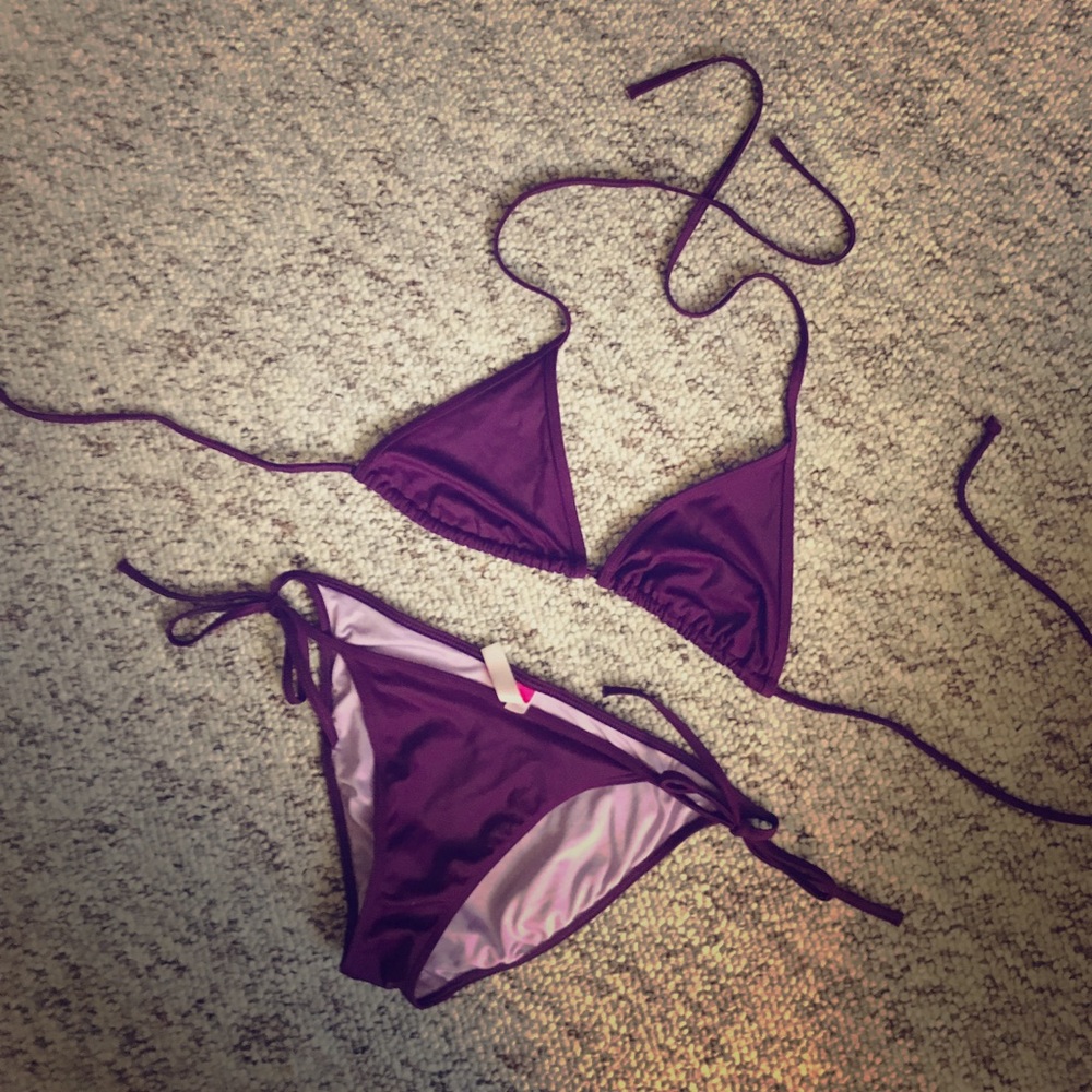 Victoria Secret string bikini