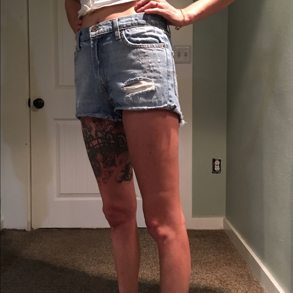 High waisted distressed booty shorts