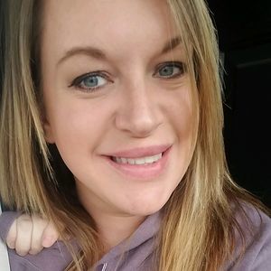 Meet your Posher, Makenzie