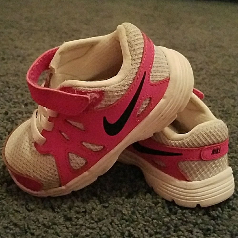 6C Pink Nikes