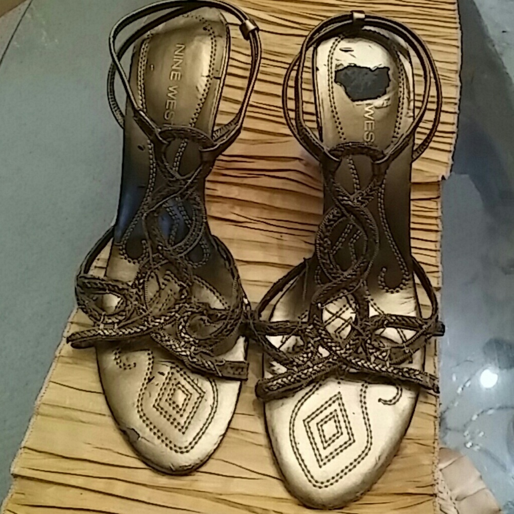 Nine West size 8 1/2 heels