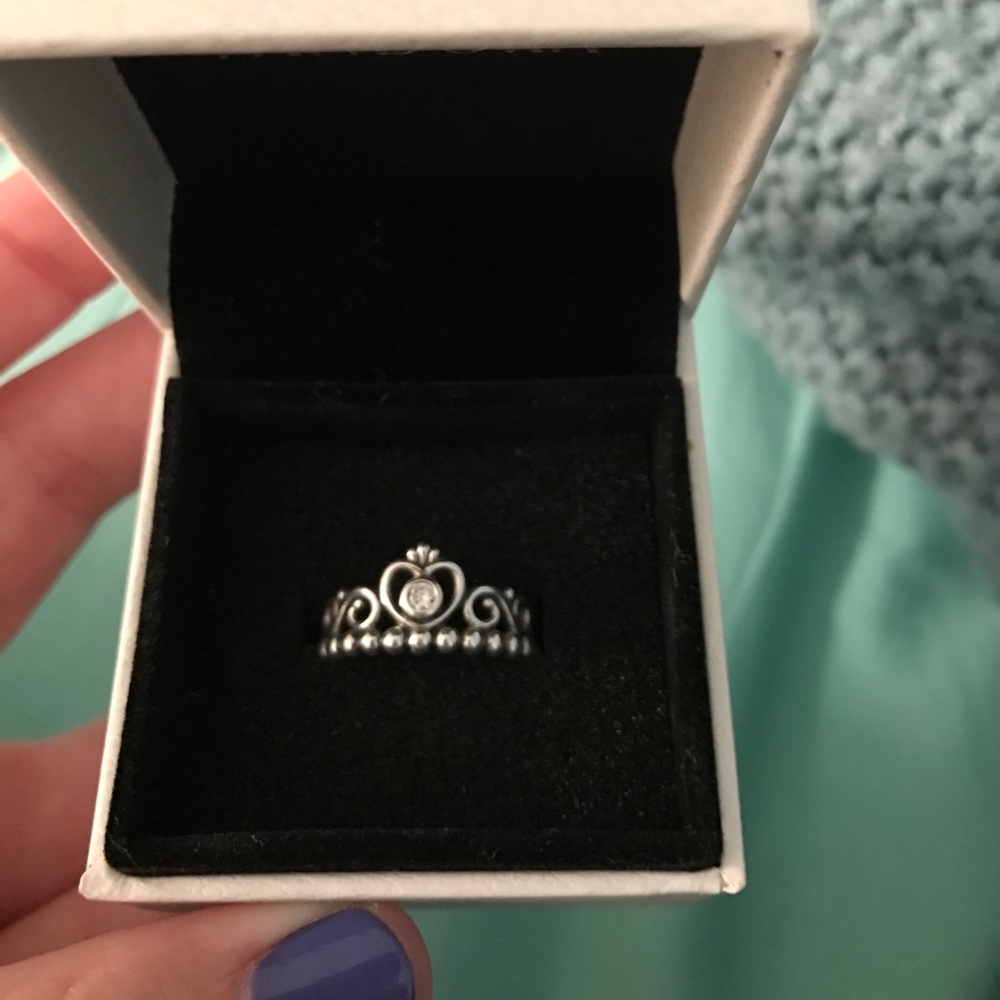 Pandora princess ring