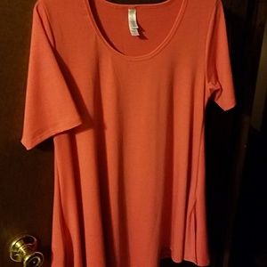LulaRoe Perfect T