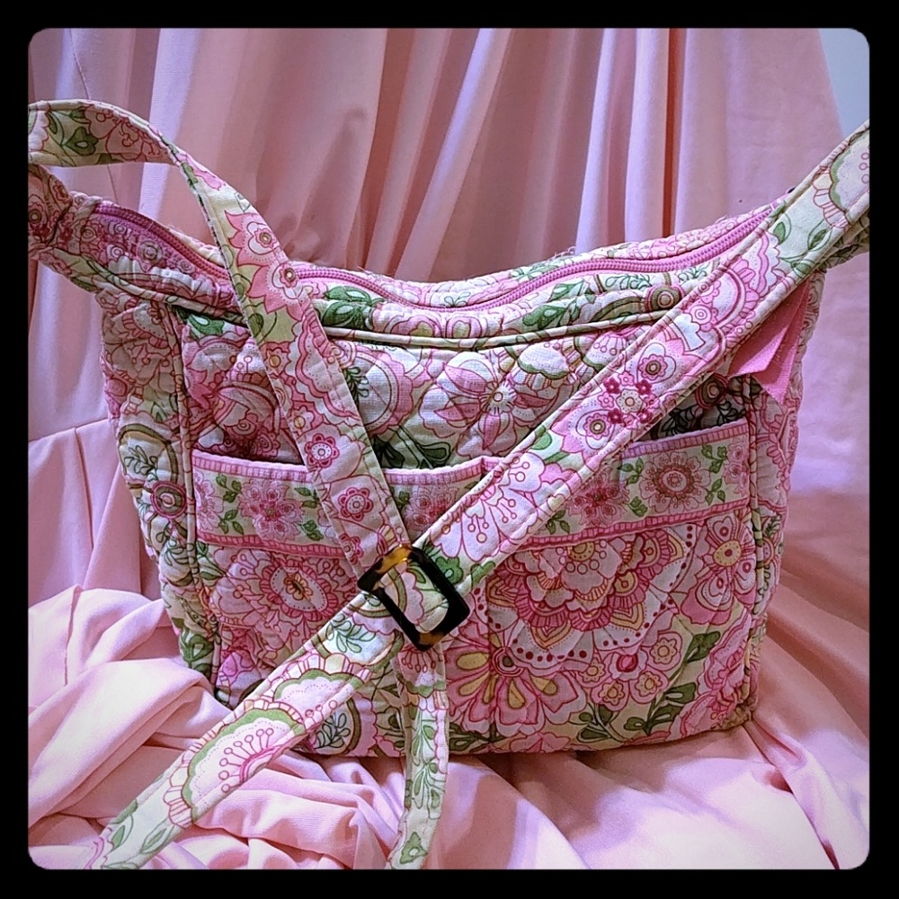 Medium Vera Bradley purse in Petal Pink
